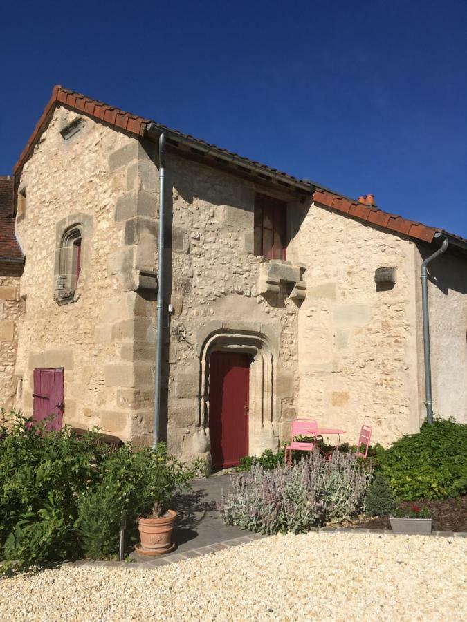 La Troliere Hotel Autry-Issards Exterior photo